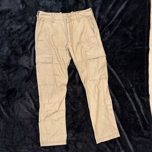 Old Navy Men's Khaki Cargo Pants